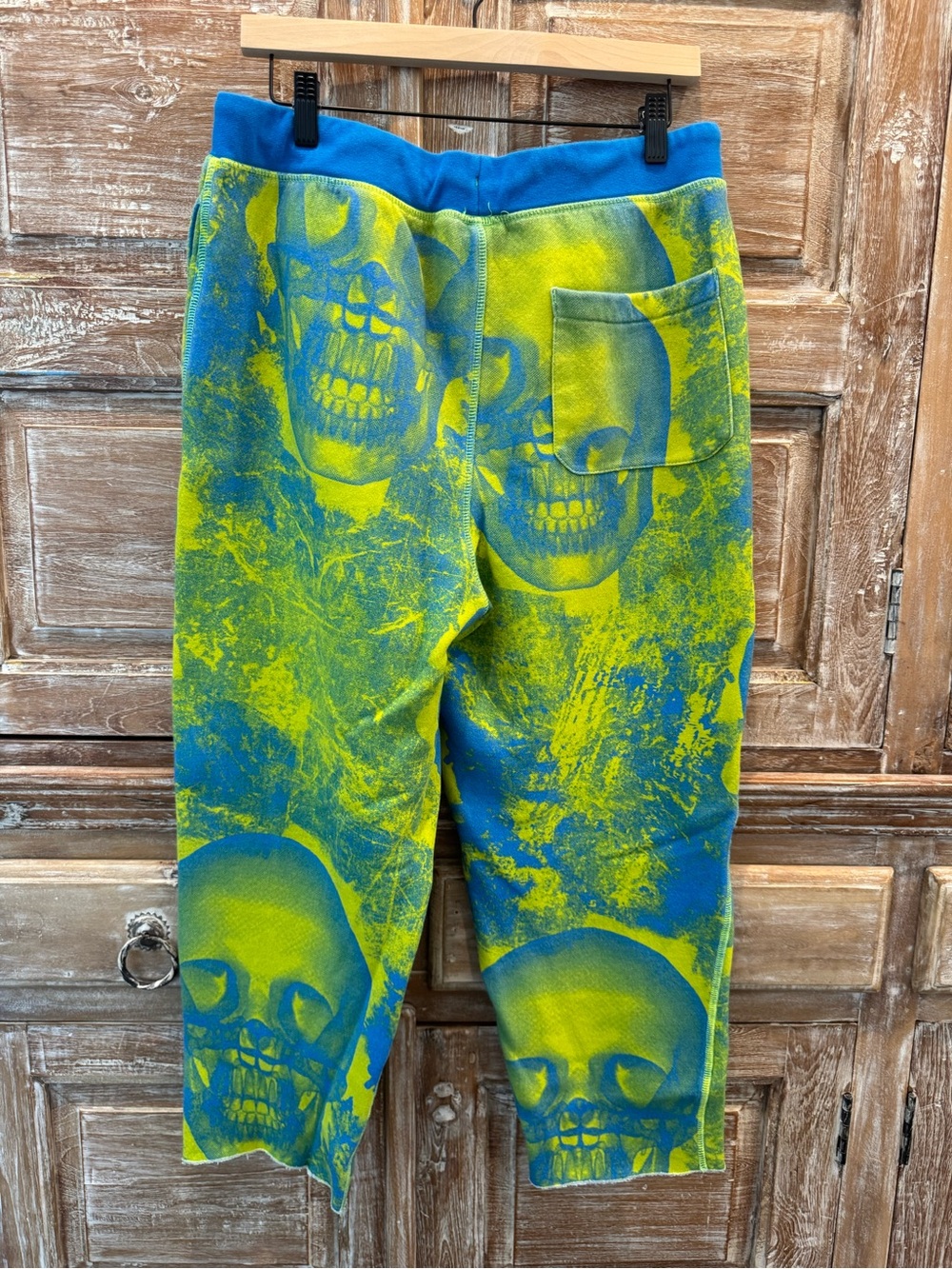 Russell Athletic Blue and Yellow Skull Print Sweatpants Drawstring Cropped - Picture 4 of 8